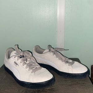 Puma Sneakers